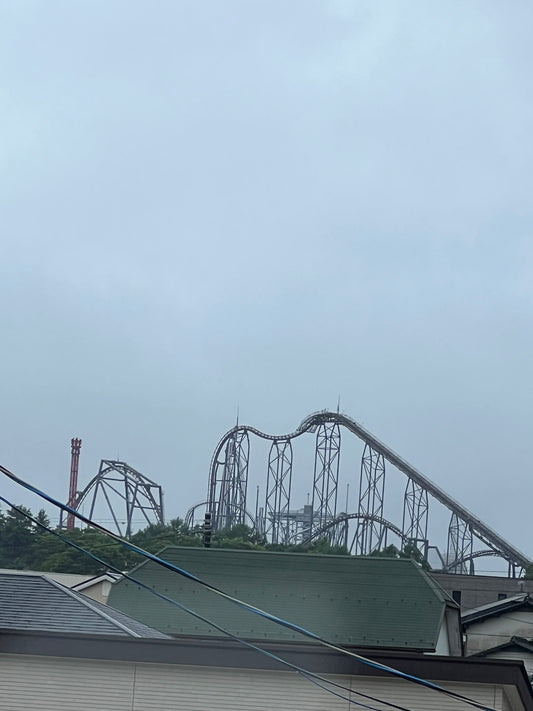 梅雨の時期が近づいてきました（会社の窓から）